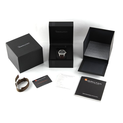 40 - Property of a gentleman - a gentleman's Hamilton Khaki mechanical wristwatch, black dial, 38mm diame... 