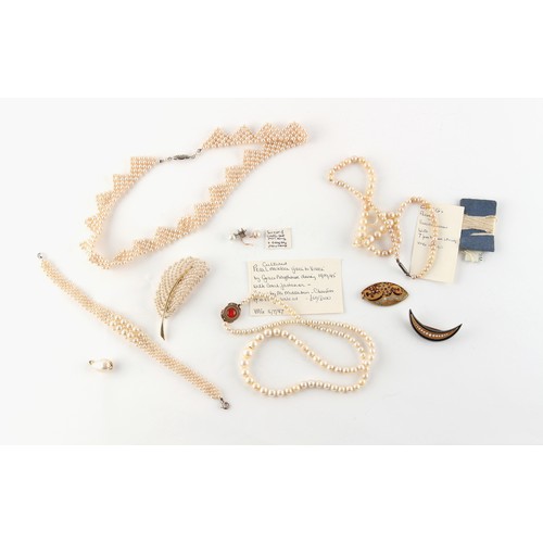 268 - Property of a lady - a bag containing assorted jewellery including a single strand graduated pearl n... 