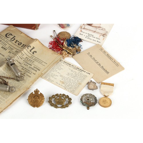 539 - Property of a gentleman - a quantity of assorted militaria & military related ephemera, including a ... 