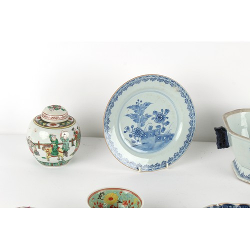 173 - Property of a deceased estate - a quantity of assorted Chinese ceramics, 18th century & later, inclu... 