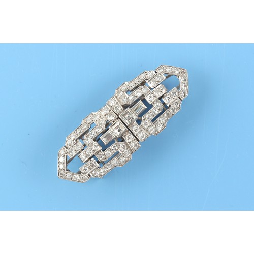 145 - Property of a lady - an Art Deco platinum & diamond double clip brooch, with mixed cut diamonds incl... 