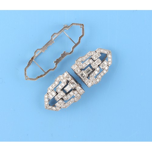 145 - Property of a lady - an Art Deco platinum & diamond double clip brooch, with mixed cut diamonds incl... 