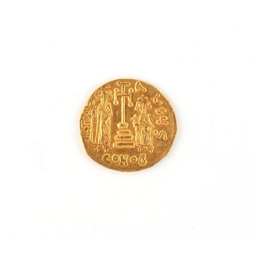 175 - Property of a lady - gold coin - a Roman Constantine IV Pogonatus (AD 668-685) gold solidus, obverse... 