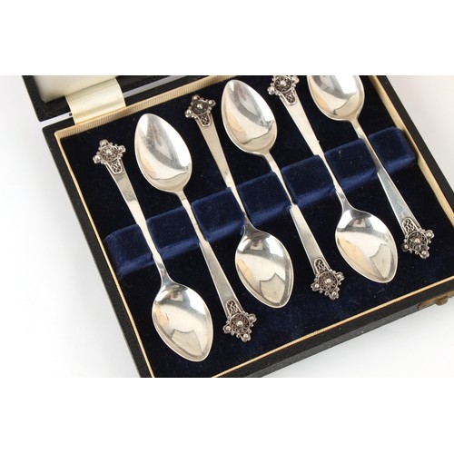 204 - Property of a deceased estate - a cased set of six silver teaspoons by Shetland Silvercraft, Soundsi... 