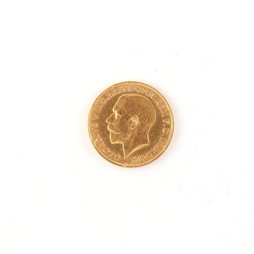 156 - Property of a lady - gold coin - a 1911 George V gold full sovereign.