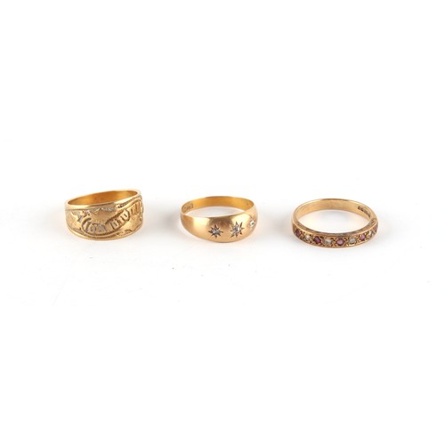 57 - Property of a gentleman - a Victorian 18ct gold ring inscribed 'I CLING TO THEE', within ivy leaves,... 