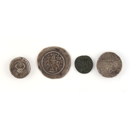 115 - Property of a gentleman - coins - a group of three ancient coins including a Sasanian Empire Khusro ... 