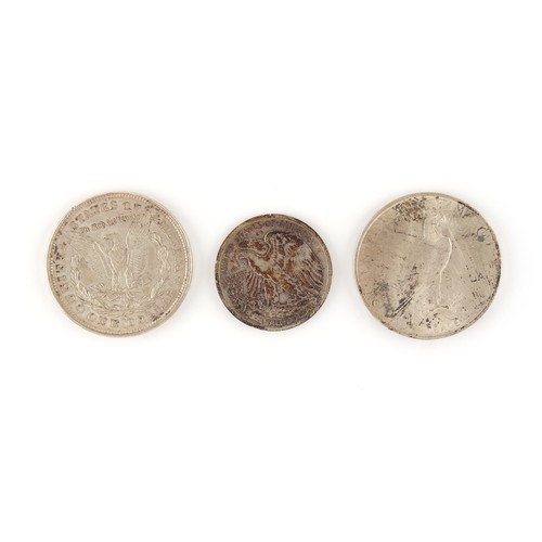 117 - Property of a gentleman - coins - United States of America - three silver coins, comprising 1921 Mor... 