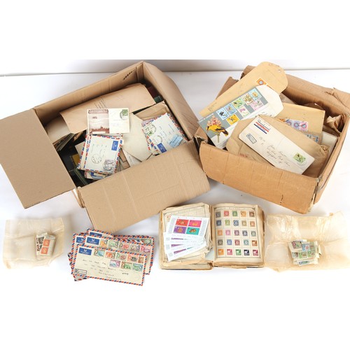 17 - Property of a deceased estate - stamps, philatelic & postal history interest - World: A good sorting... 