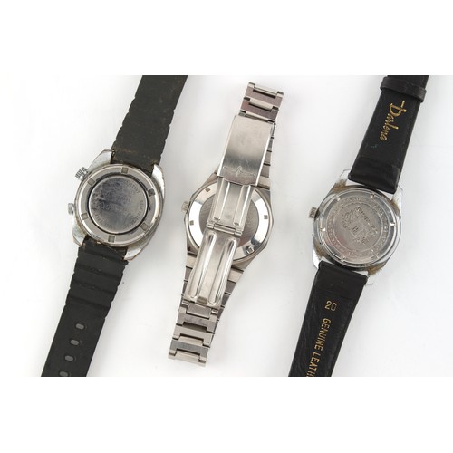 33 - Property of a deceased estate, a private collection of watches - three assorted gentleman's wristwat... 