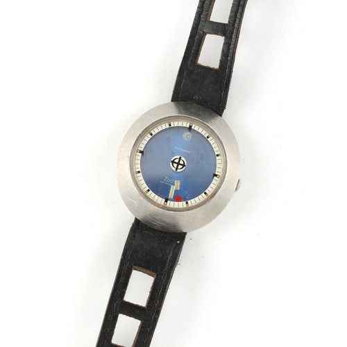 32 - Property of a deceased estate, a private collection of watches - a gentleman's Zodiac Astrographic a... 