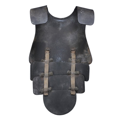 162 - WW1 German 'Sappenpanzer' Trench Armour. Scarce example of the second model trench armour this a sli... 