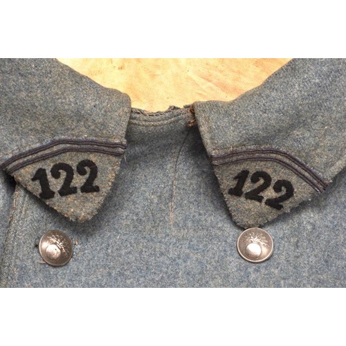 47 - WW1 French 22nd Infantry Regiment M15 Greatcoat. WW1 French infantry greatcoat of the Model 1915 wit... 
