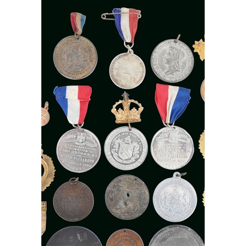 4 - Quantity Of Commemorative Medallions & Coins. Comprising white metal Great Exhibition medallion,... 