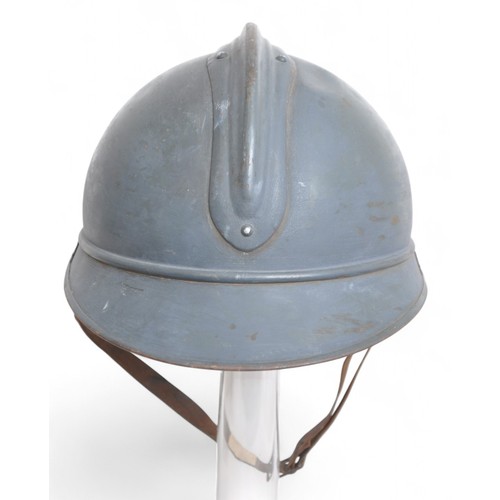 42 - WW1 French M15 Infantry Adrian Helmet . Early issue M15 French Adrian helmet with flaming grenade ba... 