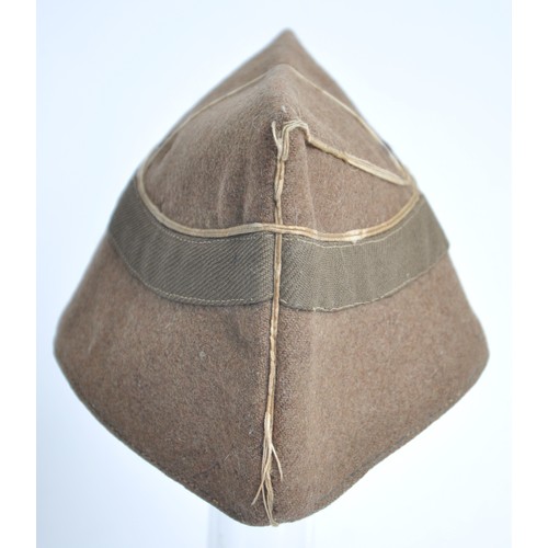 51 - WW1 Belgian 'Chasseurs A' Pied' Light Infantry Sidecap . A Model 1916 of brown woollen construction ... 