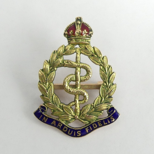 31 - 9ct gold army medical corps enamelled sweetheart brooch, 3.3 grams. 27 x 18 mm. UK Postage £12.