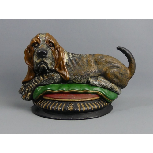 295b - Cast iron doorstop in the form of a Basset hound, 34 x 22 cm. UK Postage £16.