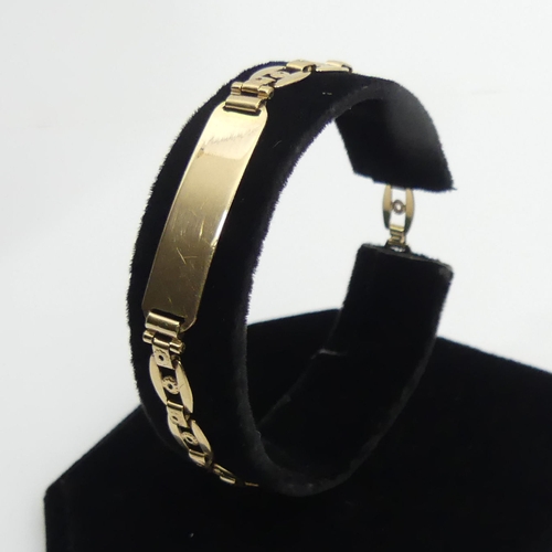 66 - 9ct gold identity bracelet, 6 grams. 19.5 cm x 7.8 mm. UK Postage £12.