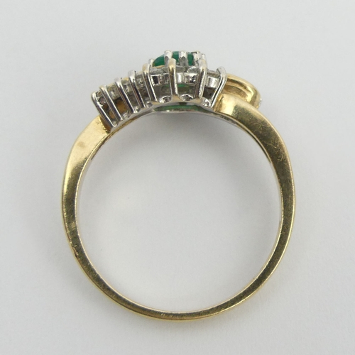 98 - 9ct gold green and white stone ring, 2.6 grams. Size P, 9 mm wide. UK Postage £12.