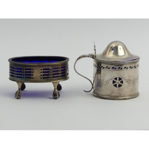 189 - Georgian silver mustard pot, London 1975 and a silver salt London 1793. 138 grams excluding glass li... 