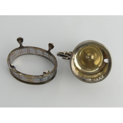 189 - Georgian silver mustard pot, London 1975 and a silver salt London 1793. 138 grams excluding glass li... 