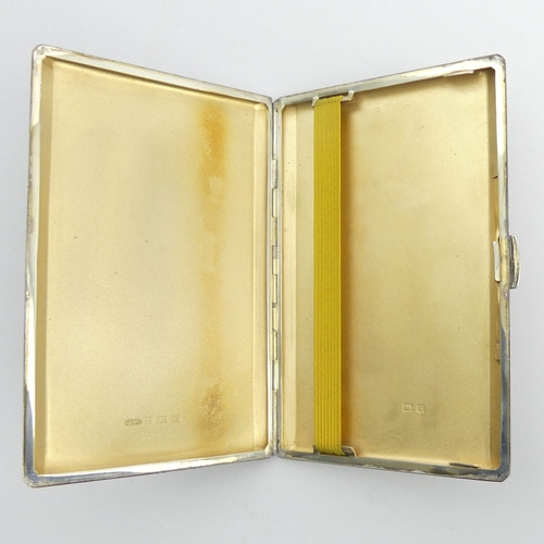 205 - Elizabeth II silver cigarette case, Birm.1959. 188.8 grams. 127 x 85 mm. UK Postage £12.