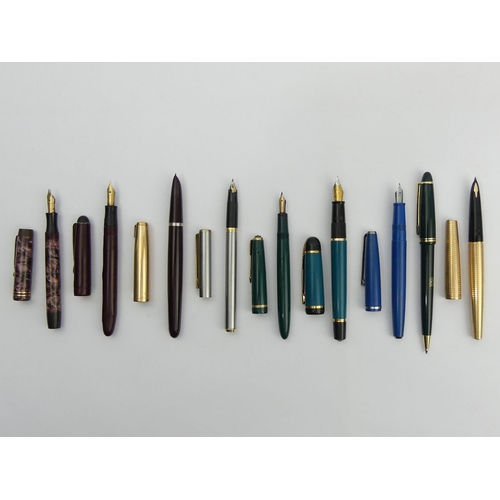 257 - Nine old Parker and other pens. UK Postage £12.