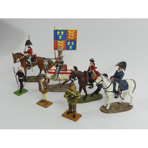 374 - Seven Del Prado diecast soldier figures and a mounted knight. UK Postage £12.