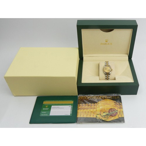 179A - Ladies bi-metal Rolex date adjust oyster watch with . Dates from circa 1990's. 26 mm wide. UK Postag... 