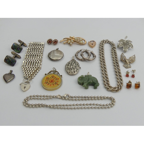 19 - A box of mostly silver jewellery including earrings, brooches and an 8 bar silver gate bracelet, 145... 