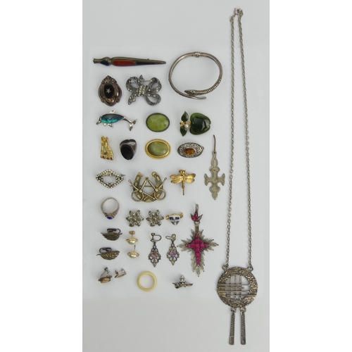 52 - A box of assorted jewellery including a marcasite set snake bangle, marcasite earrings and Victorian... 