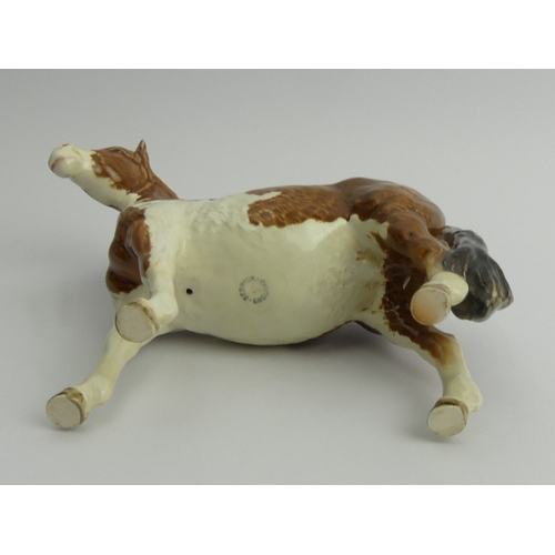 236 - Beswick Pottery Pinto Pony Skewbald 1373, 17cm. UK Postage £12.