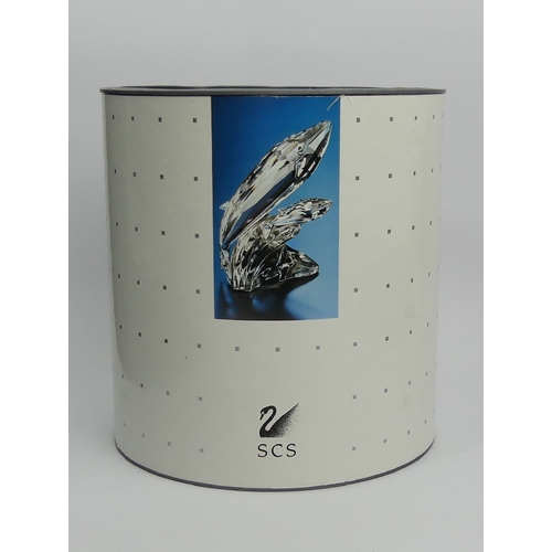 258 - Swarovski SCS 1992 Annual Edition Whales 'Care for Me' with the original box and certificate, 10.5cm... 