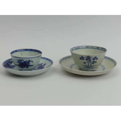 190A - Two Nanking cargo Chinese blue & white porcelain tea bowls and saucers with accompanying book. UK Po... 