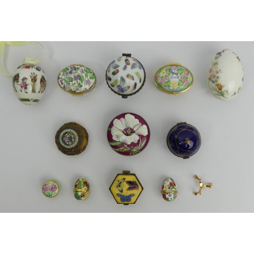 164 - Halcyon Days boxes, Limoges trinket boxes an Italian trinket box, a Hutschenreuther Christmas decora... 