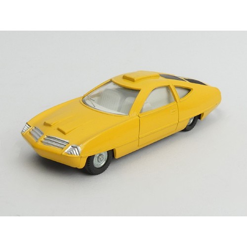 300 - Dinky 352 keyless clockwork motor diecast model of ED Straker's car UFO boxed. UK Postage £12.