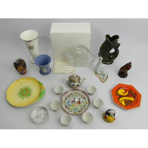 197 - A box of assorted China & glass including Wedgwood and Lennox. UK Postage £18.