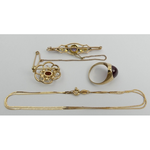 2 - Two 9ct gold stone set brooches, a 9ct gold chain, and a 9ct gold signet ring Size M, 11.5 grams tot... 