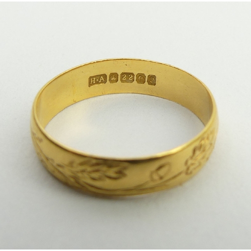 4 - Vintage 22ct gold patterned wedding ring, Birm.1965, 3.3grams, 4.9mm, size P. UK postage £12