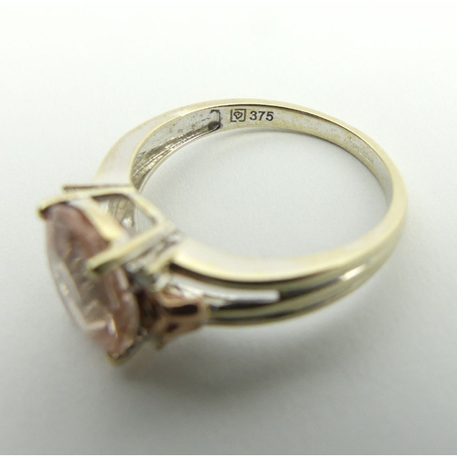 78 - 9ct gold pink quartz with red gold flowers and diamond ring, 2.7 grams, 9.9mm, size N. UK Postage £1... 