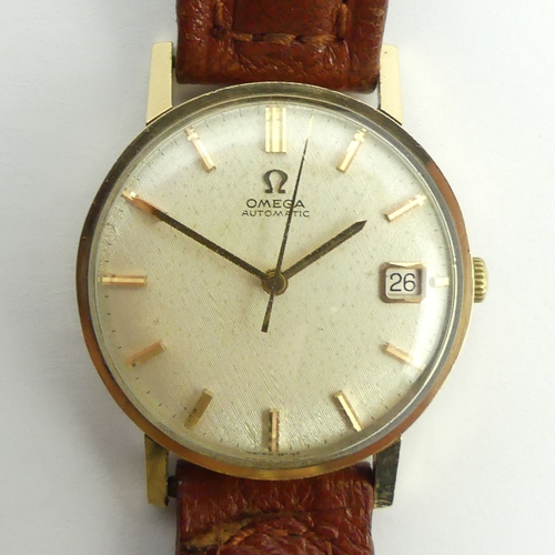 120 - 9ct gold Omega automatic gents watch in the original box. 33mm inc button. UK Postage £12.