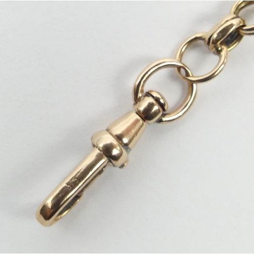 37 - 9ct gold T-bar and clip bracelet, 4.9 grams. UK Postage £12.