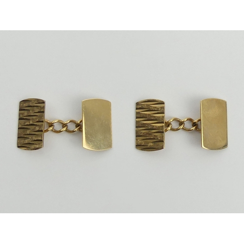 55 - A pair of 9ct gold cufflinks, 6.3 grams, 16.8mm in a fitted box. UK Postage £12.