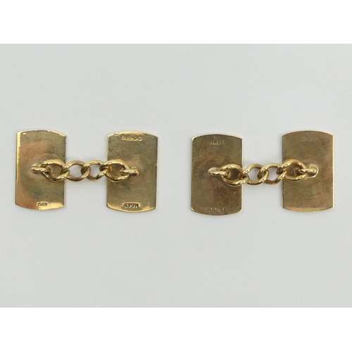 55 - A pair of 9ct gold cufflinks, 6.3 grams, 16.8mm in a fitted box. UK Postage £12.