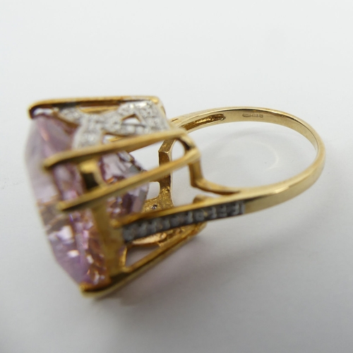 58 - 9ct gold pink topaz and diamond ring, 8.2 grams, 16.4mm, size N 1/2.  UK Postage £12