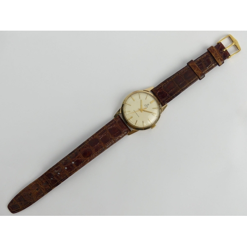 157 - Tudor Royal 9ct gold 17 jewel manual wind movement, C.1959 on a crocodile strap, 33mm inc. crown. UK... 