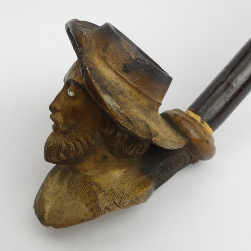 410 - Gambier Paris head of Rubens No 436, cherry wood mouthpiece,
Length 21cm. UK Postage £12