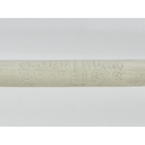 412 - Four late 19th century Churchwarden clay pipes made by Southhorn clay pipe manufacturers of Brosley ... 