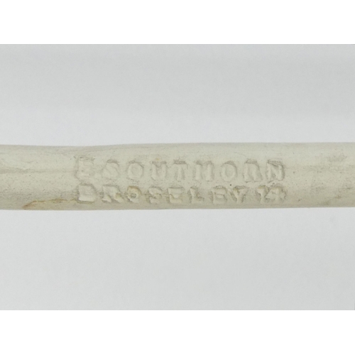 412 - Four late 19th century Churchwarden clay pipes made by Southhorn clay pipe manufacturers of Brosley ... 